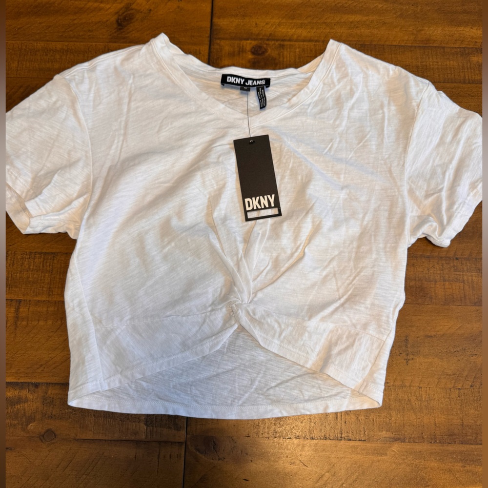 DKNY Jeans Twist front Knot Cotton Cropped white tee‎